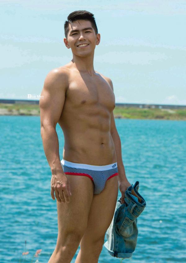 PHOTO-SET-BLUE-MAN-82---蔡承佑